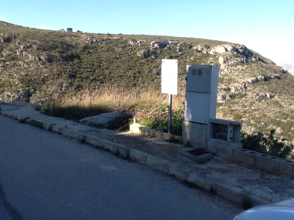 Plot in Dénia with sea views.